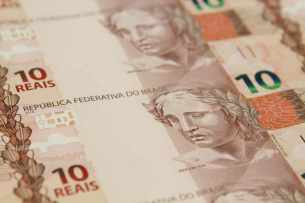 Salrio mnimo sobe para R$ 1.621 a partir de janeiro de 2026